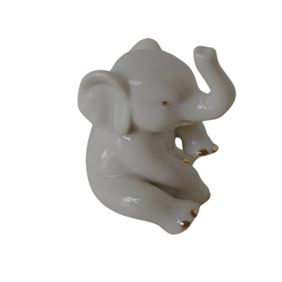 Lenox Small Baby Elephant Porcelain Figurine 24kt Gold Trimmed 2.75 Inches Tall - Picture 8 of 9